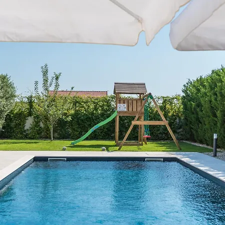 Luxurious 5 Bedrooms Tranquil Adore Private Heated Pool Willa *